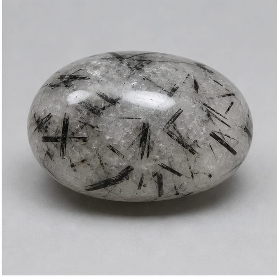 Quartz tourmaliné - Variante polie
